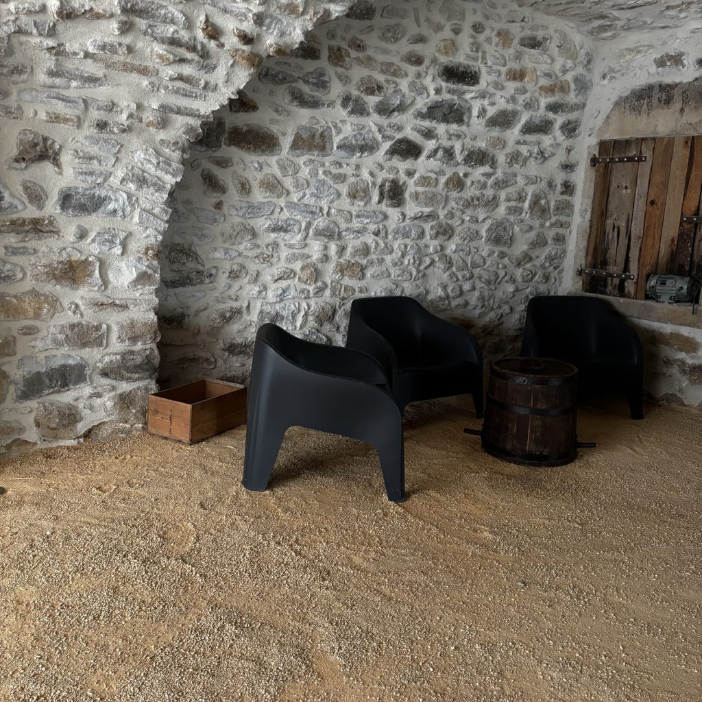 Gîte La Maison des Papes Ardèche Laurac en Vivarais famille hébergement grande capacité 07 (52)